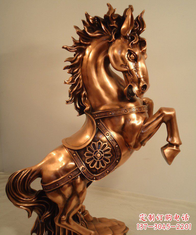 吉林精美的仿铜马雕塑