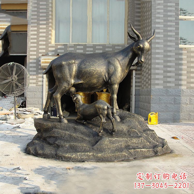 吉林玻璃钢仿铜动物雕塑