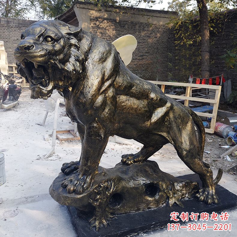 吉林玻璃钢制老虎雕塑