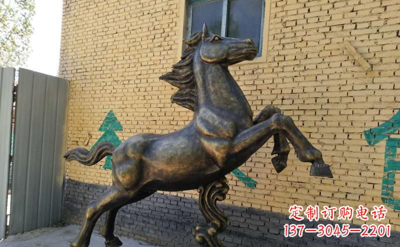 吉林玻璃钢仿铜马到成功雕塑马
