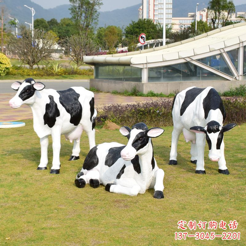 吉林玻璃钢仿真奶牛雕塑 (3)