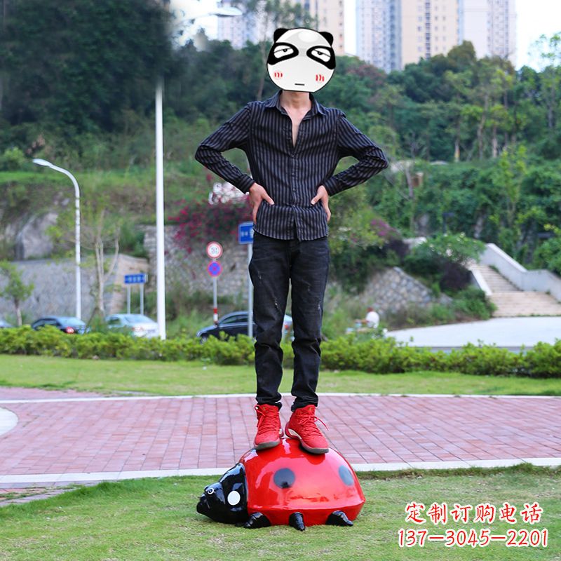 吉林玻璃钢七星瓢虫雕塑艺术的精灵