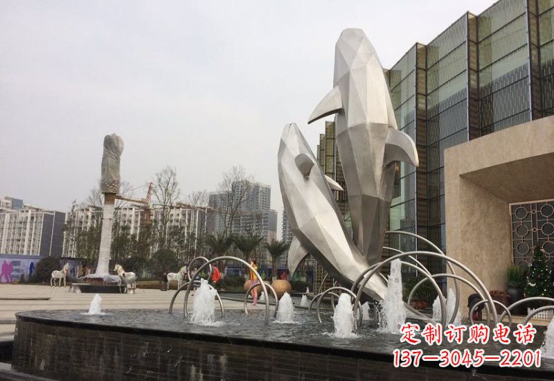 吉林海豚雕塑——从不锈钢抽象块面到精美的艺术品
