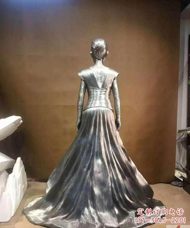 吉林不锈钢抽象女人身影雕塑