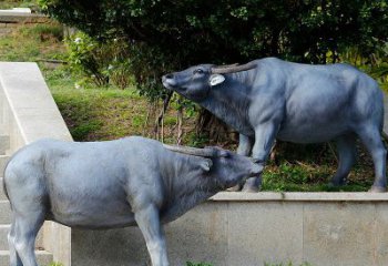 吉林玻璃钢水牛雕塑以玻璃钢表现出的动态水牛