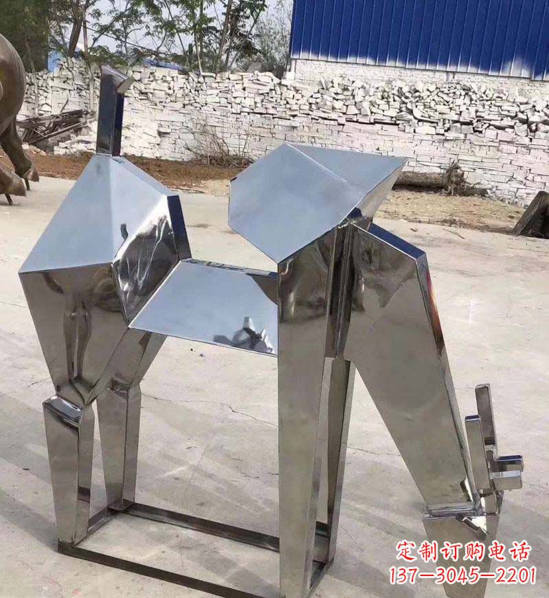 吉林不锈钢锻造景观小鹿雕塑