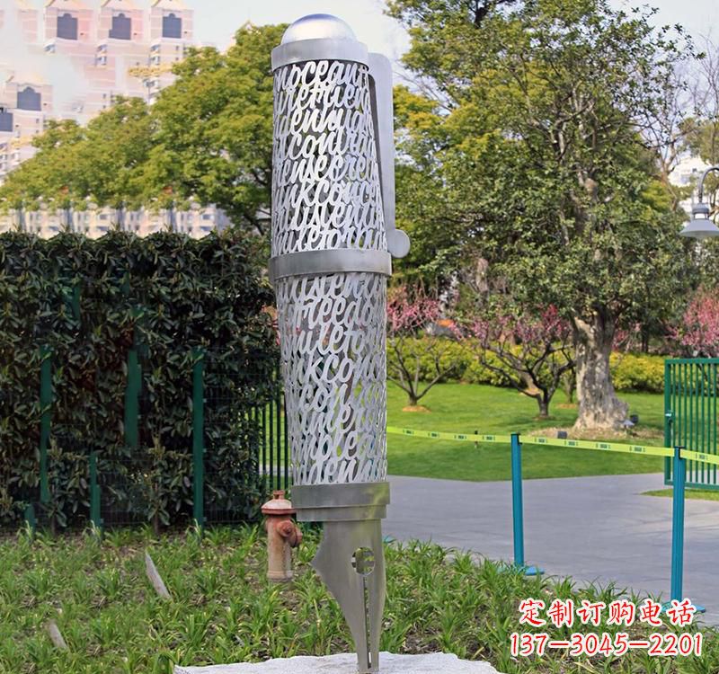 吉林不锈钢钢笔雕塑2