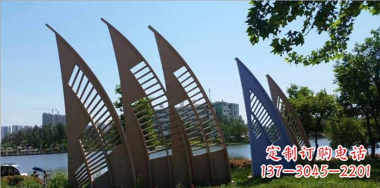 吉林不锈钢公园的船帆雕塑