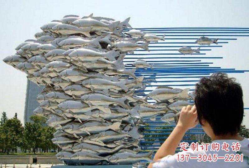 吉林不锈钢公园鲤鱼群雕塑