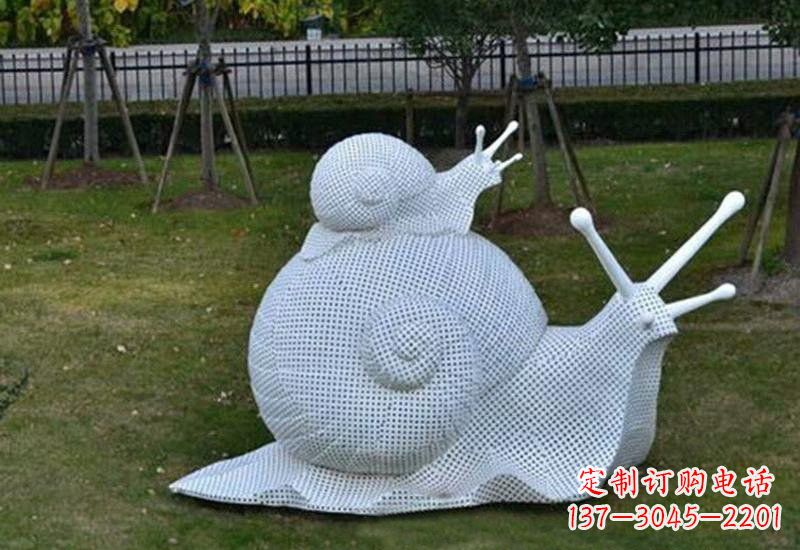 吉林不锈钢公园母子蜗牛雕塑