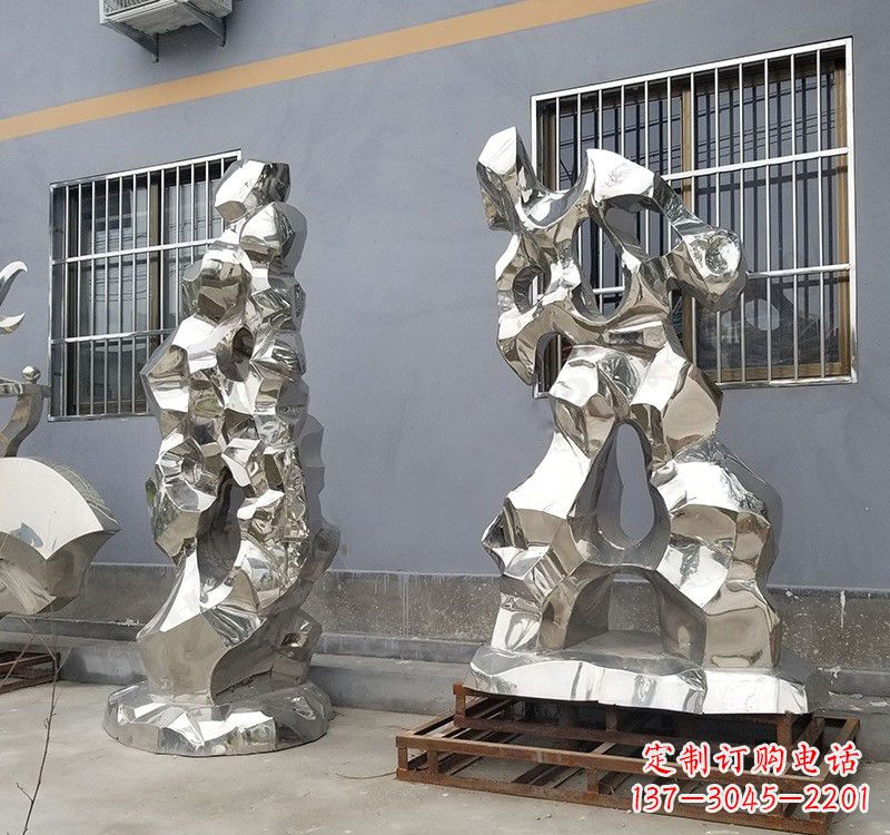 吉林太湖石雕塑精美的艺术品