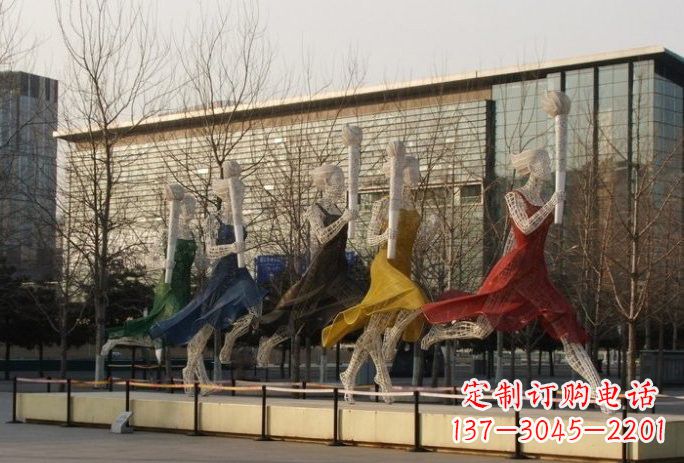 吉林不锈钢火炬手雕塑