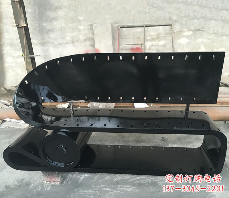 吉林精美不锈钢胶卷雕塑