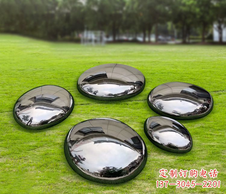 吉林不锈钢镜面鹅卵石雕塑