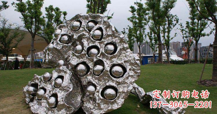 吉林不锈钢莲蓬精美雕塑铸就华丽景观