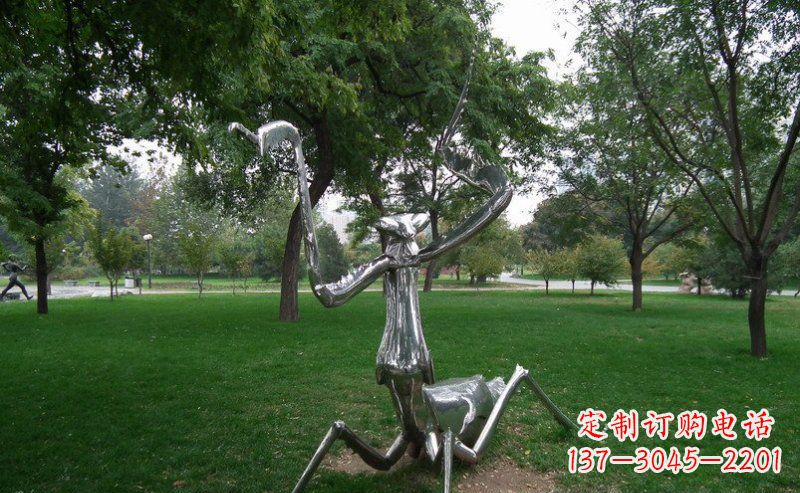 吉林不锈钢螳螂动物雕塑