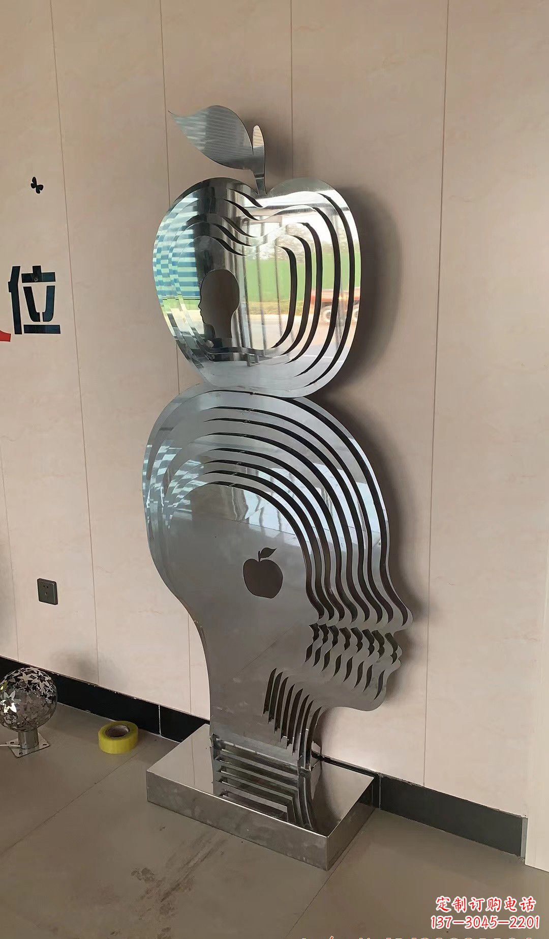 吉林精美不锈钢苹果雕塑