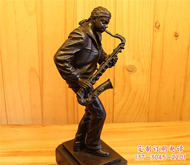 吉林萨克斯雕塑娱乐场所的精灵