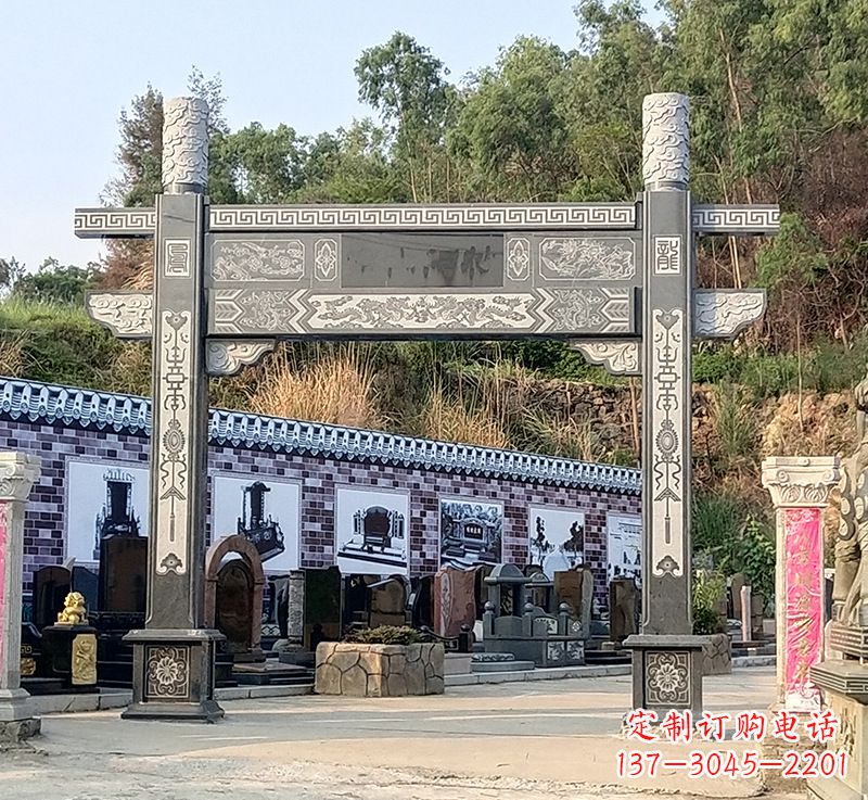 吉林古村牌坊雕塑精湛技艺的经典之作