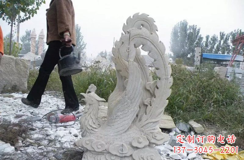 吉林凤凰雕塑传承瑰丽的古老文化