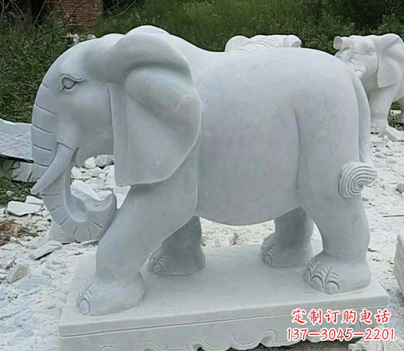 吉林精雕细琢的大理石大象雕塑
