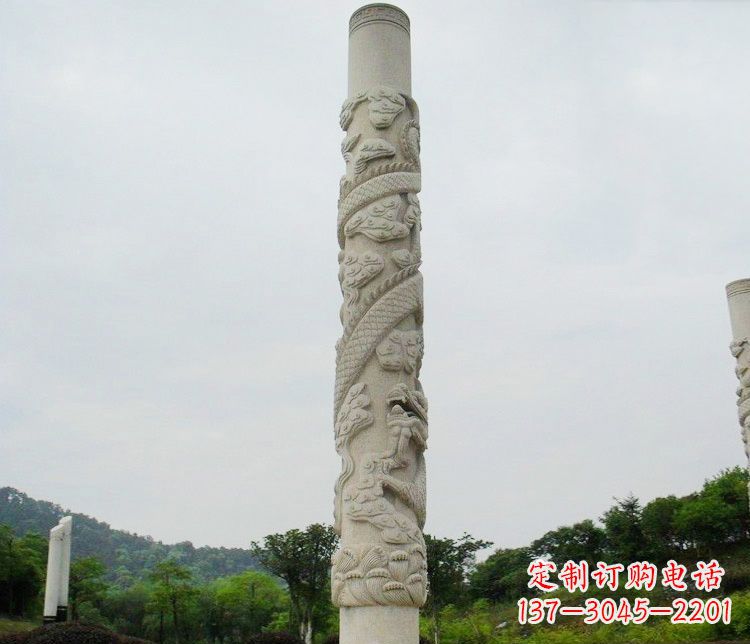 吉林大理石盘龙柱雕塑