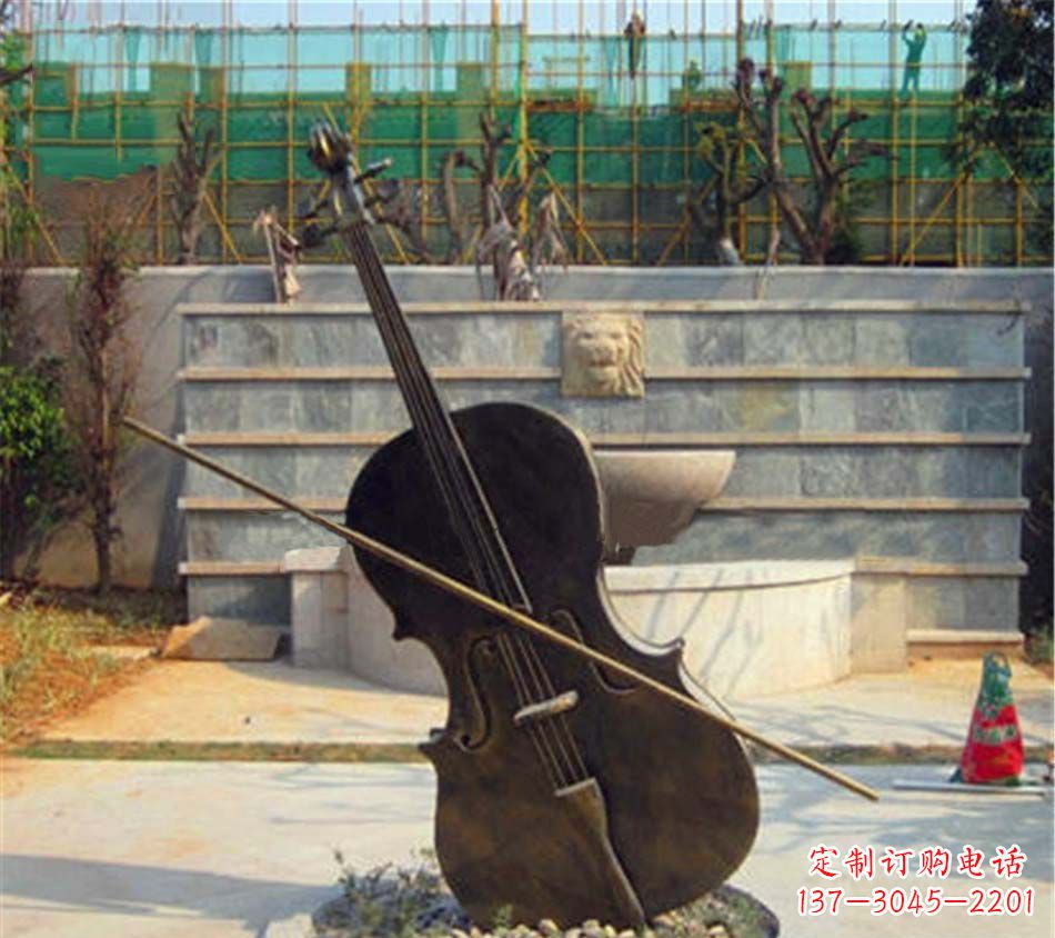 吉林大提琴铜雕