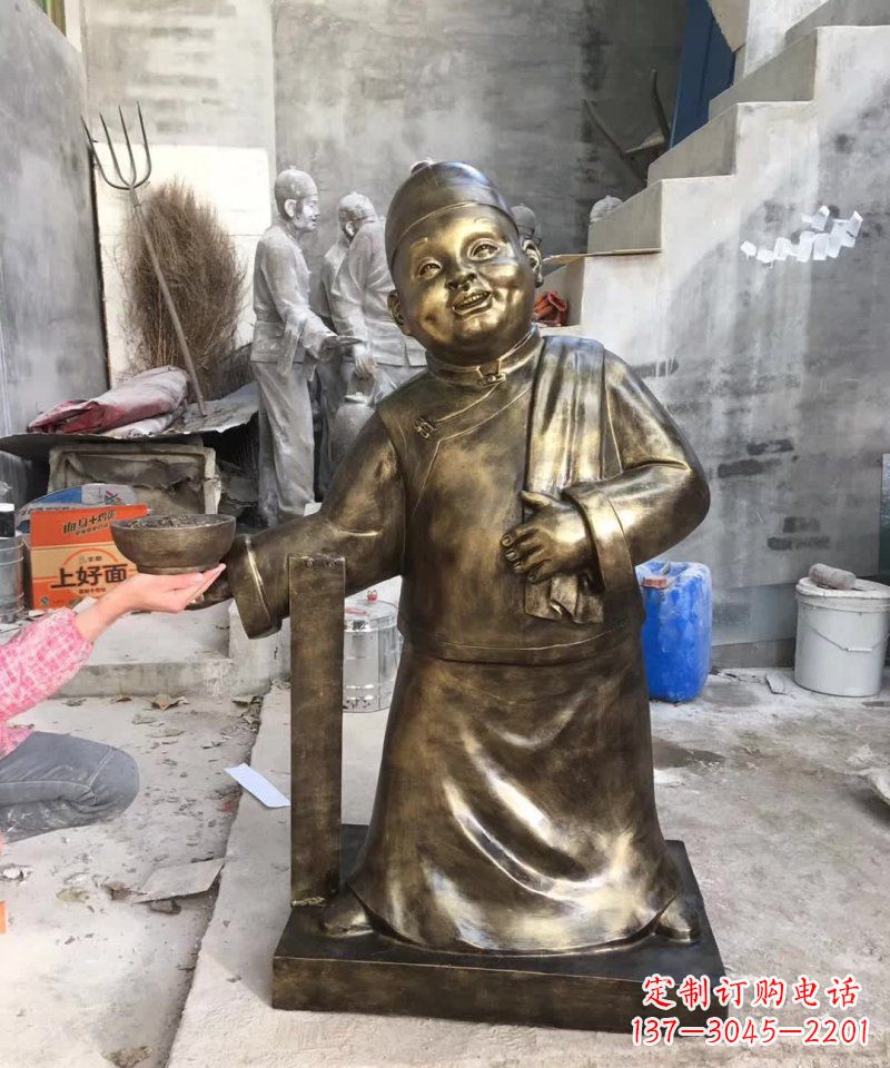吉林店小二人物铜雕 (2)