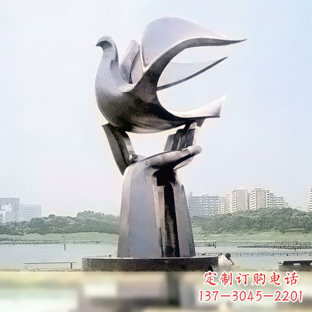 吉林精美鸽子雕塑