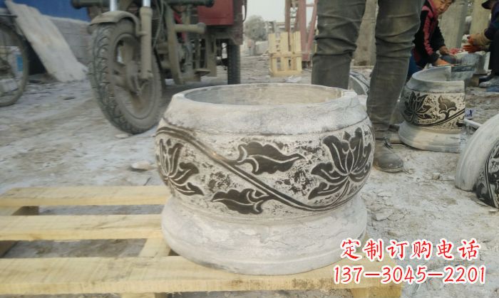 吉林仿古圆形水缸石雕塑