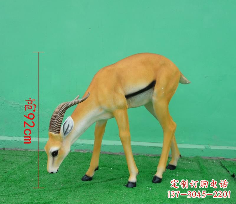 吉林玻璃钢仿真羚羊雕塑