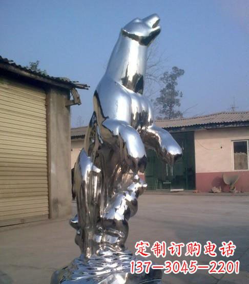 吉林公园不锈钢抽象北极熊动物雕塑