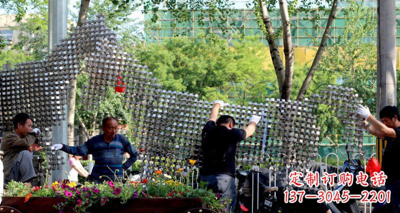 吉林中领雕塑 - 动物抽象不锈钢雕塑