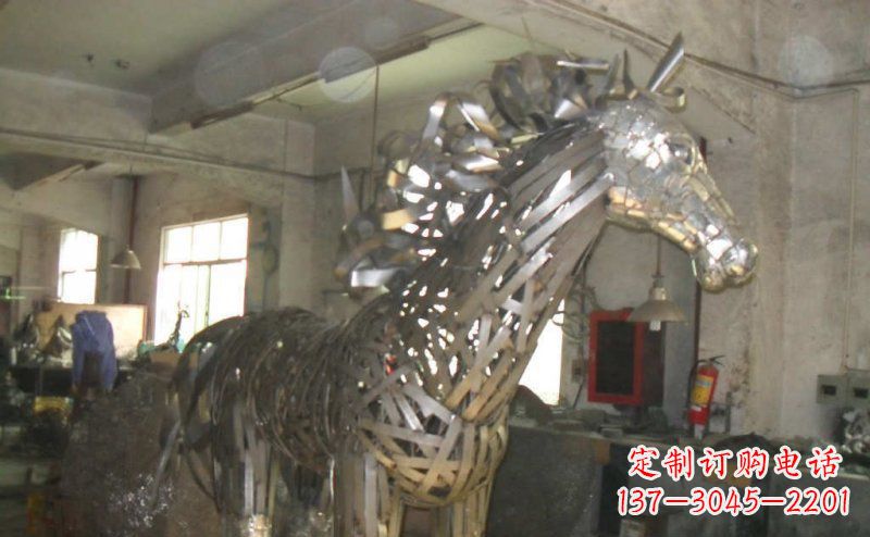 吉林不锈钢抽象马动物雕塑