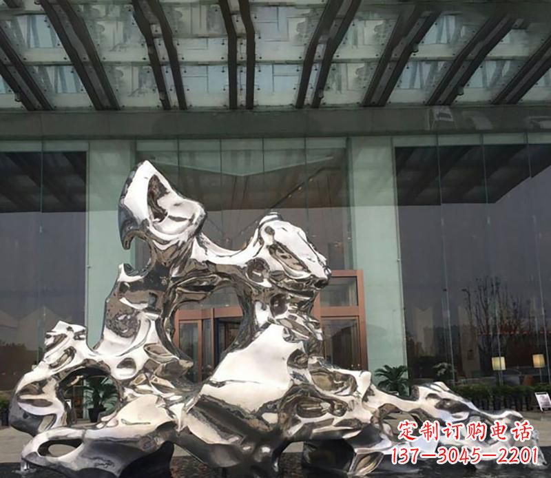 吉林精美太湖石雕塑