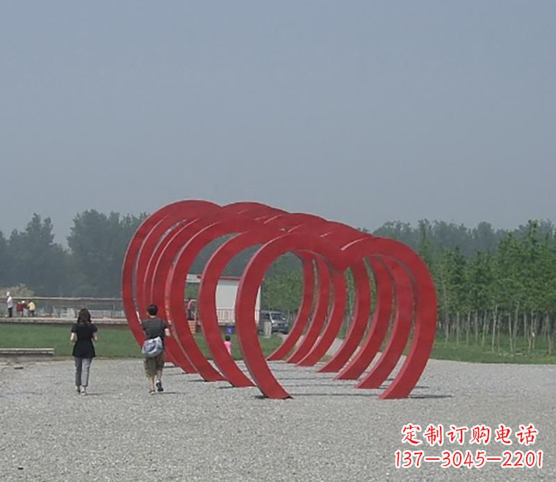 吉林不锈钢心形拱门雕塑