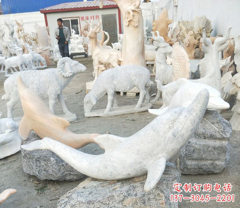 吉林公园动物海豚石雕