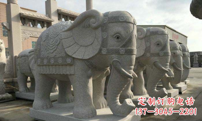 吉林庄严雄伟的大象石雕
