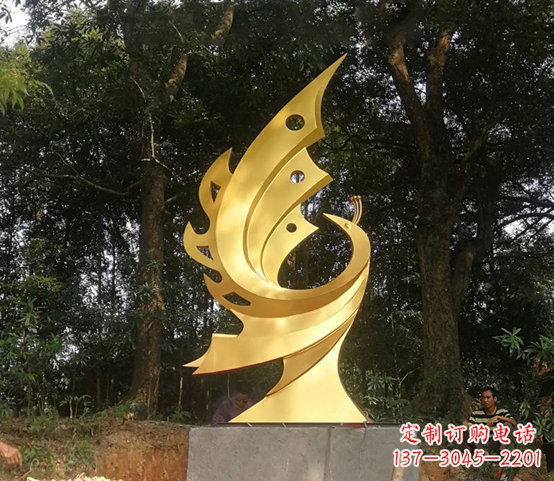 吉林以古典风格演绎不锈钢凤凰雕塑