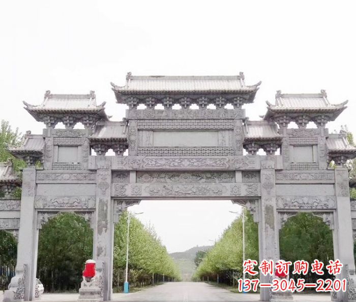 吉林三门石雕牌坊,独具特色的地标雕塑
