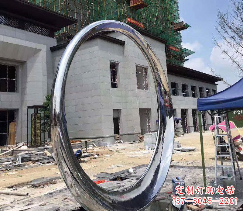 吉林镜面圆环不锈钢雕塑112