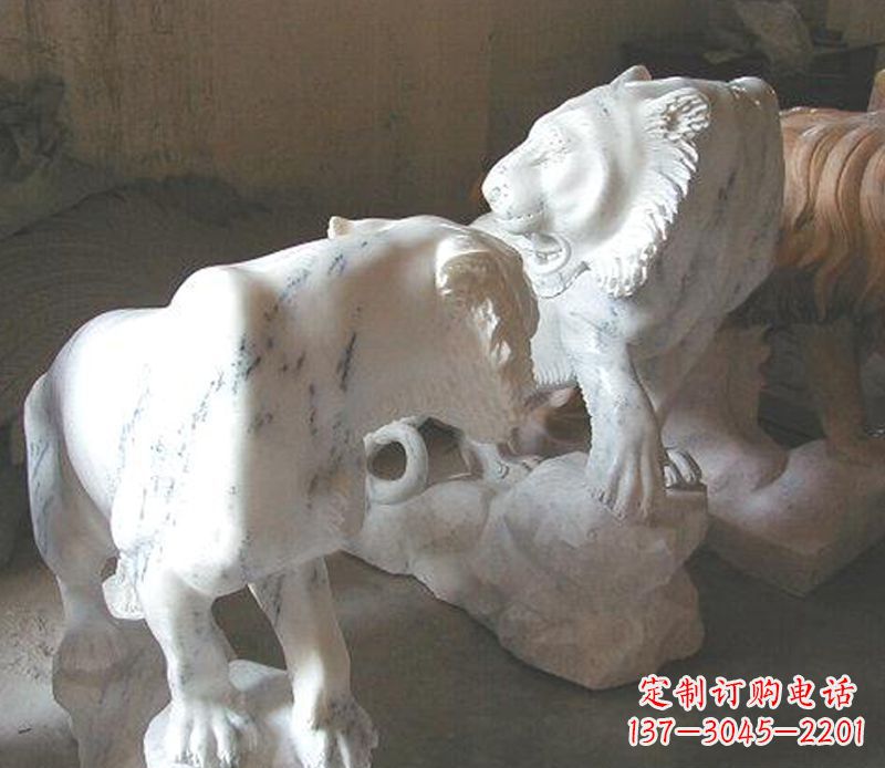 吉林领雕塑是一家专业的雕塑定制厂家,我们的老…