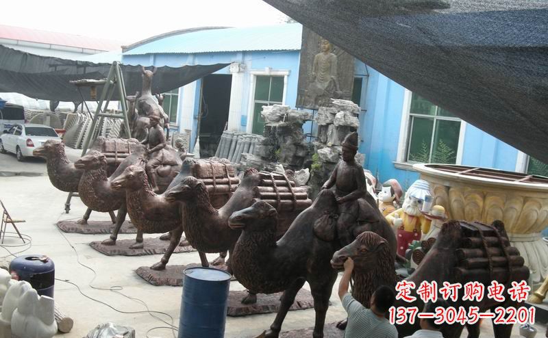 吉林骆驼公园动物铜雕魅力无限