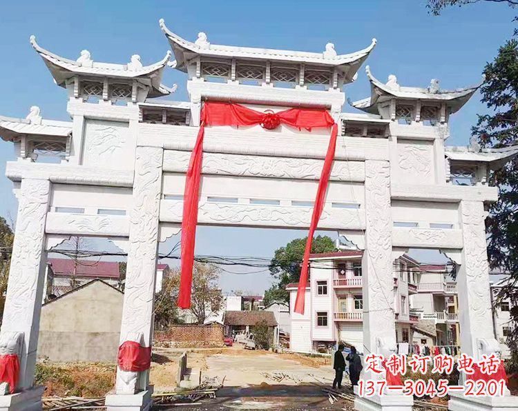 吉林三门三楼石雕牌坊:专业定制牌坊雕塑