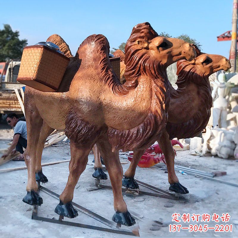吉林丝绸之路仿真骆驼雕塑