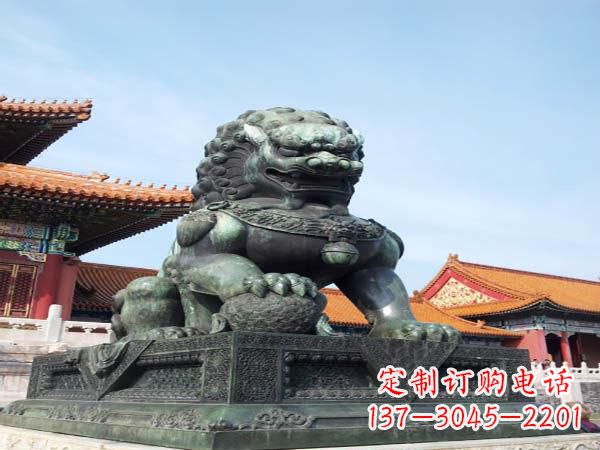 吉林寺庙青铜狮子