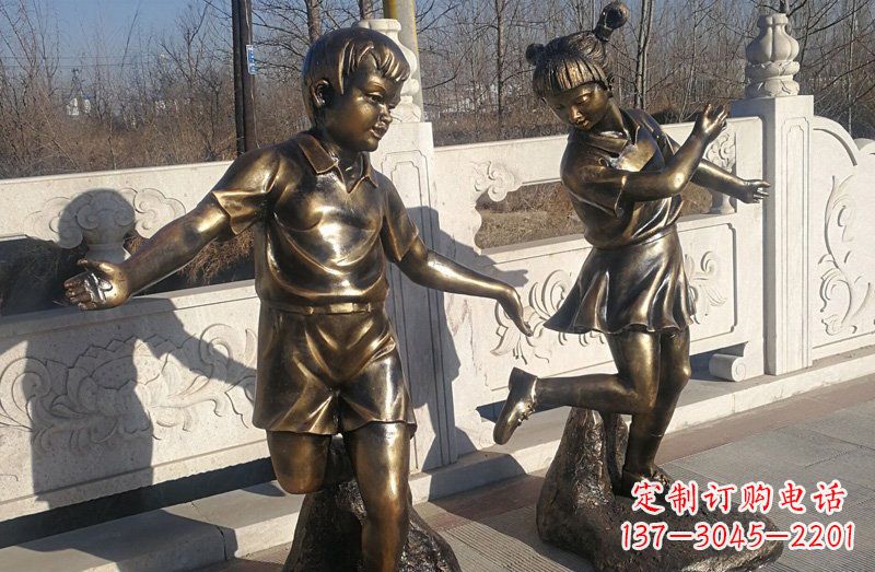 吉林踢毽子的儿童铜雕 (2)