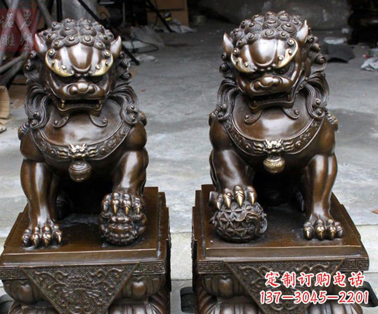 吉林天安门铜狮子