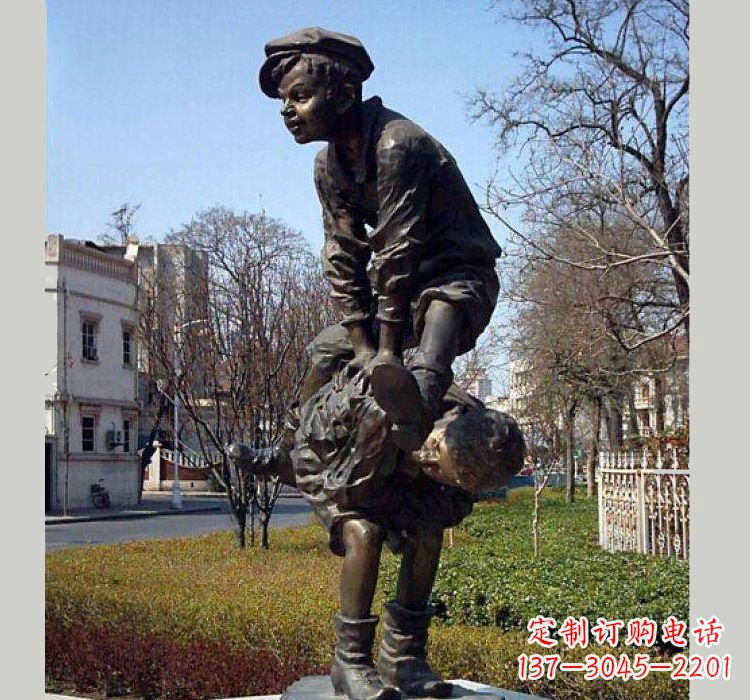 吉林跳山羊人物铜雕