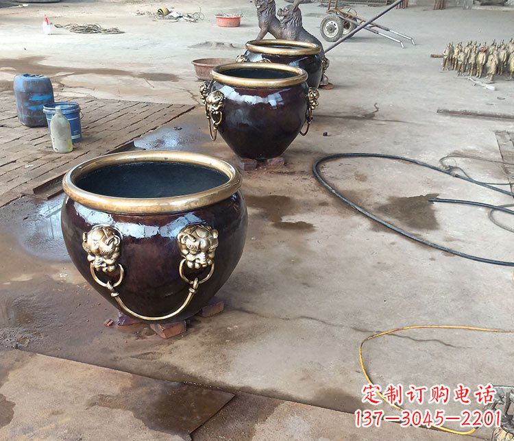 吉林铜雕故宫狮子头水缸雕塑